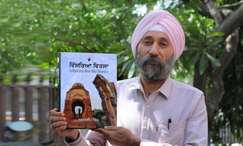 Book narrates tales of lost Sikh heritage in Pak Book narrates tales of lost Sikh heritage in Pak