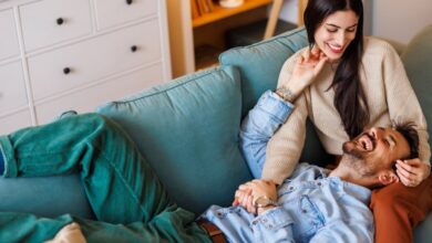 Why Men Need Romantic Relationships More Than Women Do